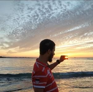 Meet your Posher, Rachid